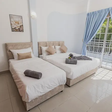 Villa55 W Private Swimming Pool Bbq Pool Table 25Pax Bayan Lepas Exterior photo