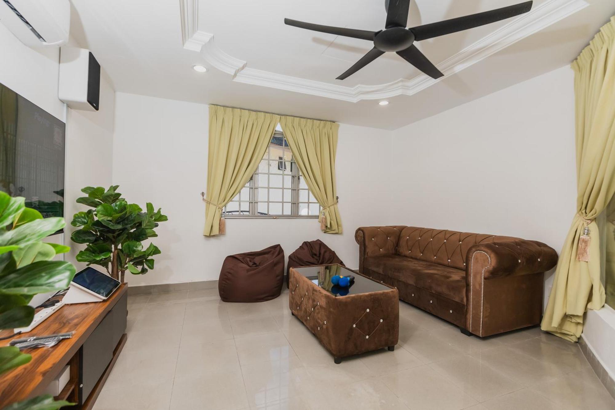 Villa55 W Private Swimming Pool Bbq Pool Table 25pax Bayan Lepas