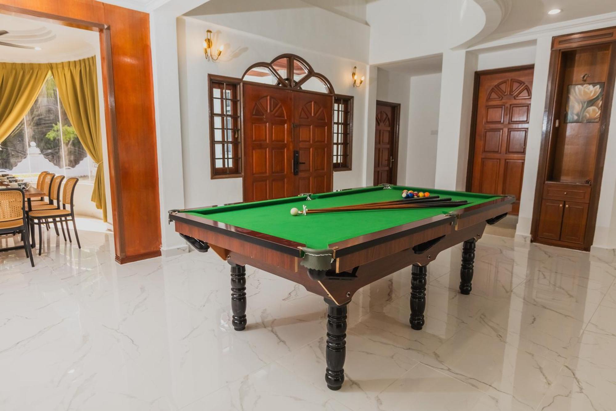 Villa55 W Private Swimming Pool Bbq Pool Table 25pax Villa